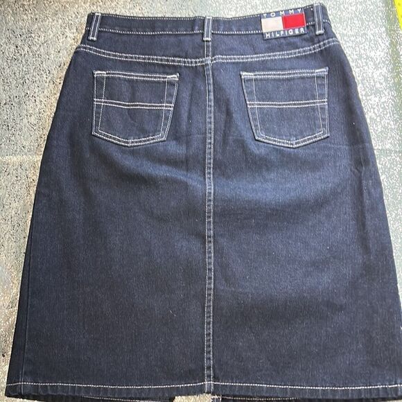 Tommy jeans skirt - Picture 2 of 5